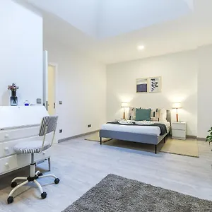 https://vita-portucale-moscavide-family-apartment.hotels-lisbon-portugal.com