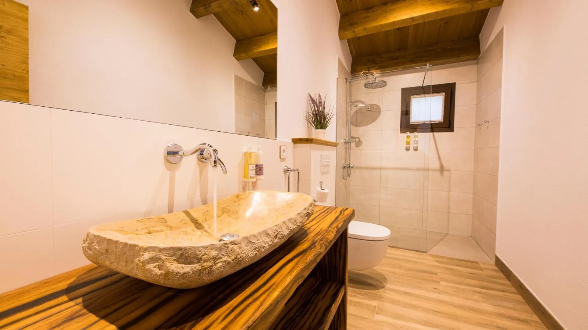 El Serradell Agroturisme Sant Joan de les Abadesses Chalet